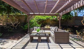 11 Heartwood Way, Aliso Viejo, CA 92656