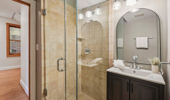 1032 LAMONT St NW B, Washington, DC 20010