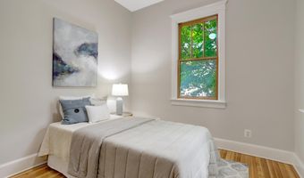 1903 N RANDOLPH St, Arlington, VA 22207