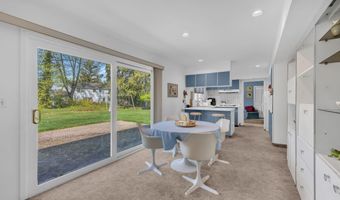 37 Faith Ln, Aberdeen, NJ 07747