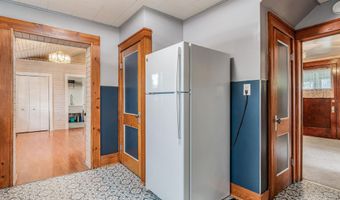 1209 S Jackson St, Auburn, IN 46706