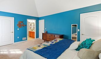 801 Cranberry Rd, Beachwood, NJ 08722