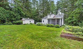 61 Upper Loudon Rd, Albany, NY 12211