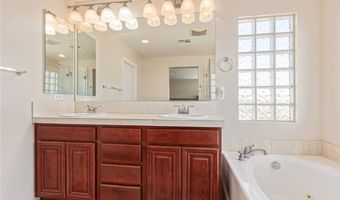 9221 Thunder Falls Ct, Las Vegas, NV 89149