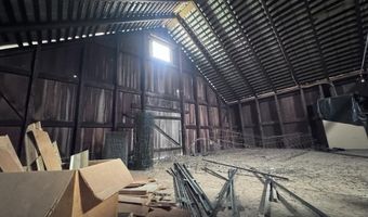 423 N Johnson St, Ada, OH 45810