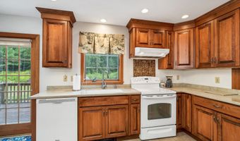 74 N Ridge Rd, Bradford, NH 03221