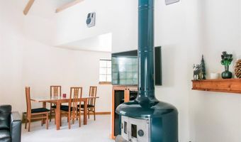1434 Skyline Dr, Arnold, CA 95223