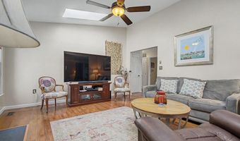 816 BOATSWAIN Way, Annapolis, MD 21401
