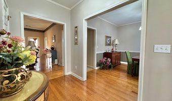306 Hickory Ln, Batesville, MS 38606