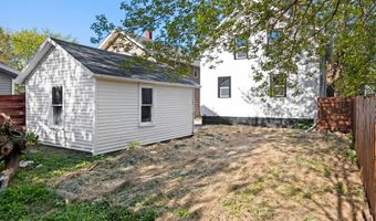 1119 N RICHMOND St, Appleton, WI 54911