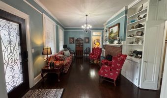 621 CHURCH St, Andalusia, AL 36420
