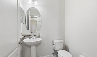 22908 N BROWN Sq, Ashburn, VA 20148