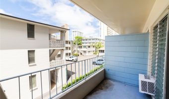 1642 Kewalo St 202, Honolulu, HI 96822