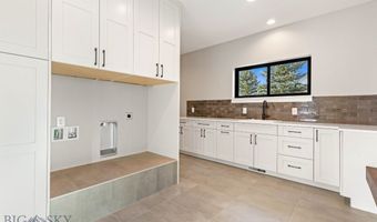 1019 Bridger Lake Dr, Bozeman, MT 59715