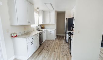102 Woodlake Ct, Dayton, NV 89403