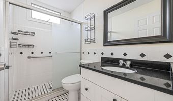 38 Berger Ave, Amityville, NY 11701