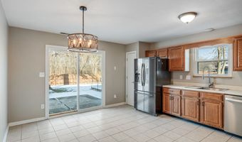 8178 Captain Dr, Avon, IN 46123