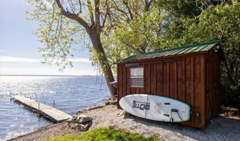 39 Bourdeau Ln N, Alburgh, VT 05440