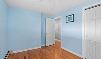 40 Murphy Dr, Cumberland, RI 02864