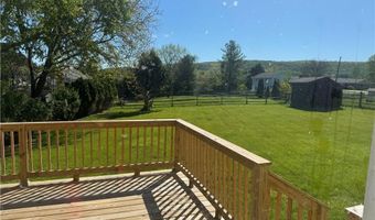 1929 Earls Ct, Allentown, PA 18103