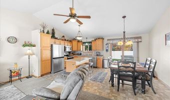 915 Wildflower Ct, Amery, WI 54001