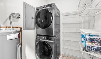 400 CAMERON STATION Blvd 113, Alexandria, VA 22304