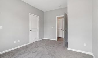 10 Steele Blvd 202, Berlin, CT 06037