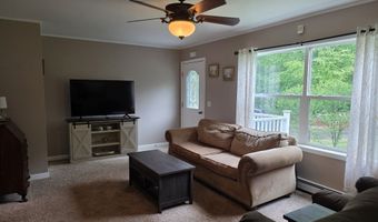 29 Bingham Rd, Canterbury, CT 06331