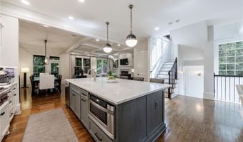 9018 Riverbend Mnr, Alpharetta, GA 30022