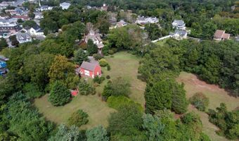 40 N Shore Rd, Absecon, NJ 08201