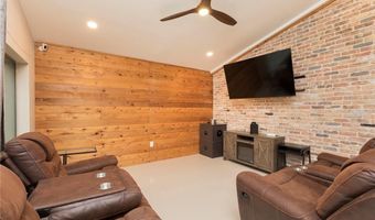 820 Dulce Dr, Alamo, TX 78516