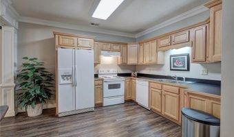 29 Hunters Ridge Dr, Adairsville, GA 30103