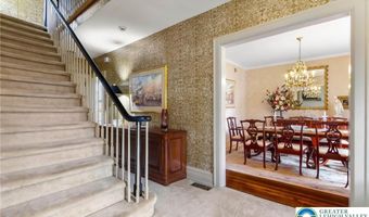 2730 Chew St, Allentown, PA 18104