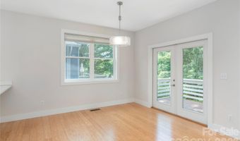39 Hubbard Ave, Asheville, NC 28806