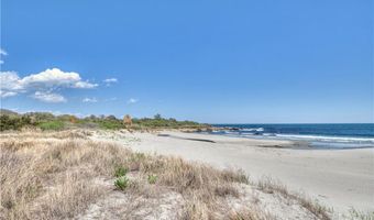 204 BELLEVUE Ct 204, Narragansett, RI 02882