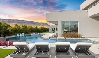 19 Flying Cloud Ln, Las Vegas, NV 89135