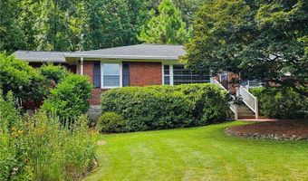 2461 Woodridge Dr, Decatur, GA 30033