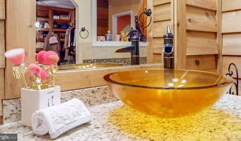 303 S BEDFORD St, Georgetown, DE 19947