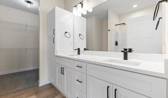 4518 NW 17th St, Ankeny, IA 50023