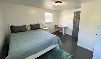 13 Ocean View Dr, Narragansett, RI 02882