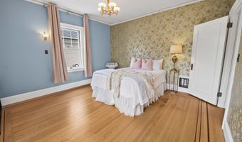1684 IRVING Ave, Astoria, OR 97103