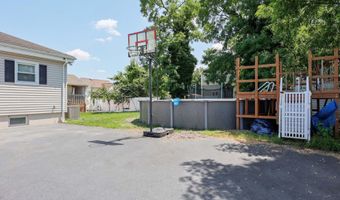 264 Linden Ave, North Middletown, NJ 07748