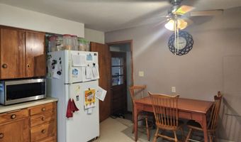 319 E Elm St, Algona, IA 50511