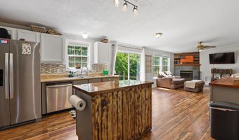 748 Elam Branch Rd, Barbourville, KY 40906