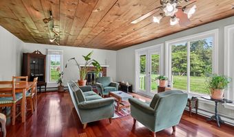 127 Lake Rd, Columbia, CT 06237
