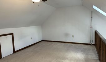 90 Baldwin Dr, Bangor, ME 04401