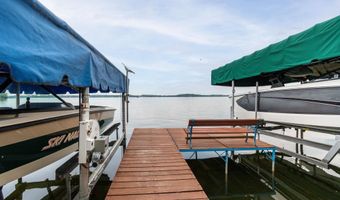 3154 Waucheeta Trl, Madison, WI 53711
