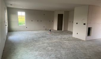 94 Coachman Ln, Autryville, NC 28318