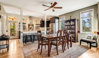 12 Pelham Rd, Asheville, NC 28803