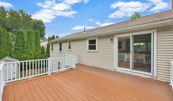 93 Burnham St, Berlin, CT 06037